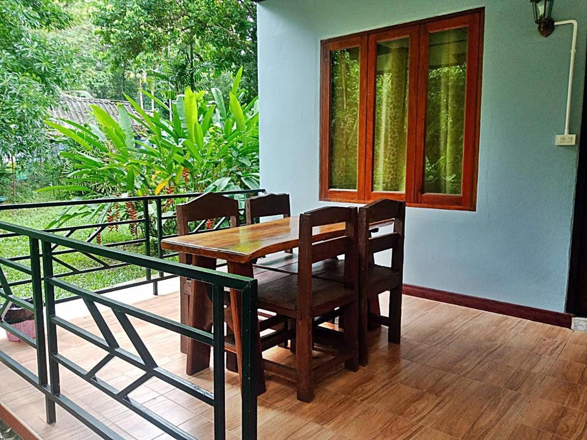 Tree Tops River Huts Khao Sok National Park Exterior photo